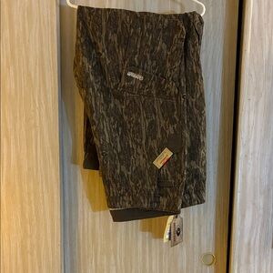 //Mossy Oak New Bottomland Twill Pants camouflage